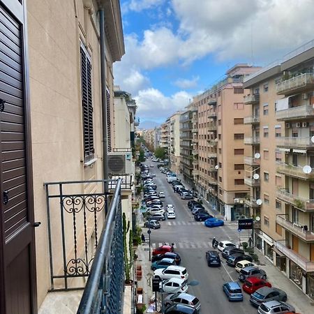 Urban Poet Retreat - Casa Di Vincenzo E Andrea 2 Apartment Палермо Екстериор снимка
